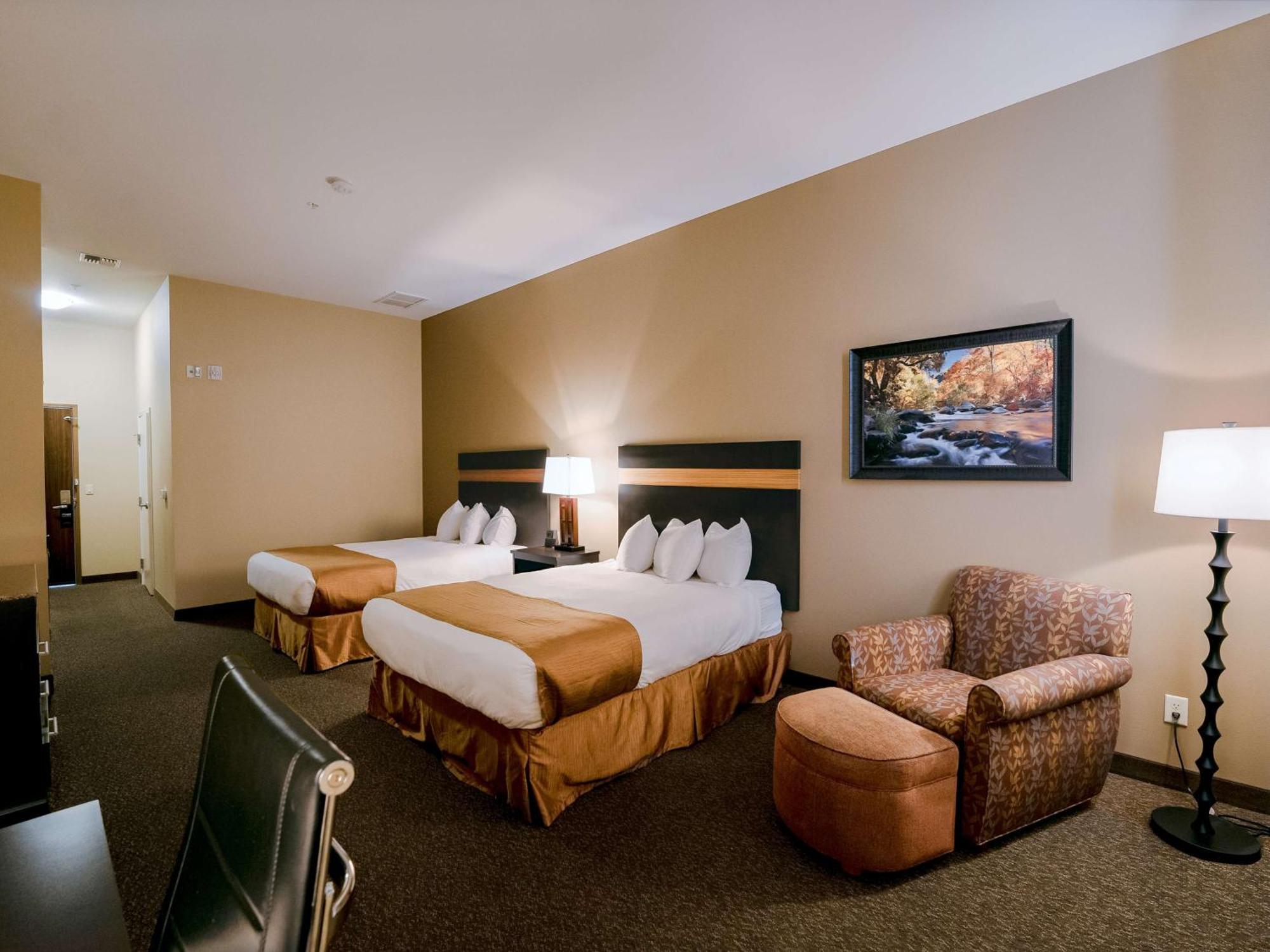 Hotel Maison Yakima Tapestry Collection By Hilton Екстериор снимка